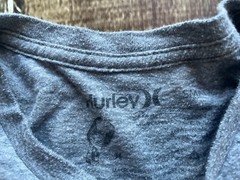 HURLEY PREMIUM T-SHIRT LOT MULTICOLOR 3 PIECES MENS SIZE SMALL EXCELLENT