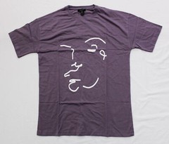 New Look Men’s Short Sleeve Face Sketch Logo T-Shirt EJ2 Lilac Size XS NWT