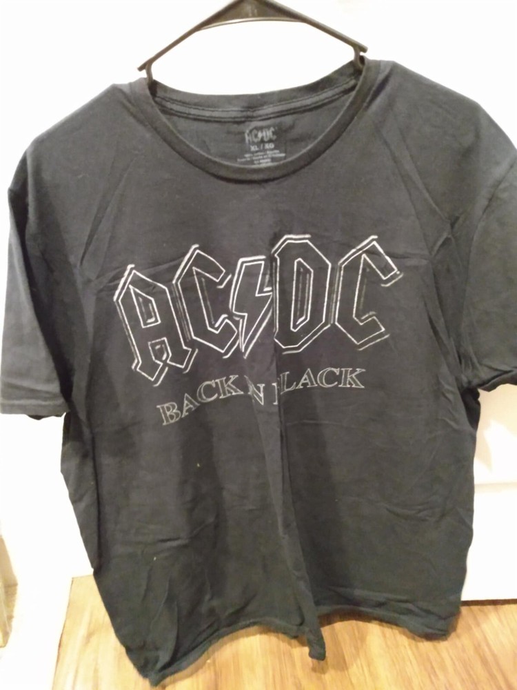 AC/DC Back In Black T-shirt X Large