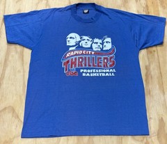 Rapid City Thrillers T-Shirt Screen Stars Vintage 80s CBA Basketball Mt Rushmore
