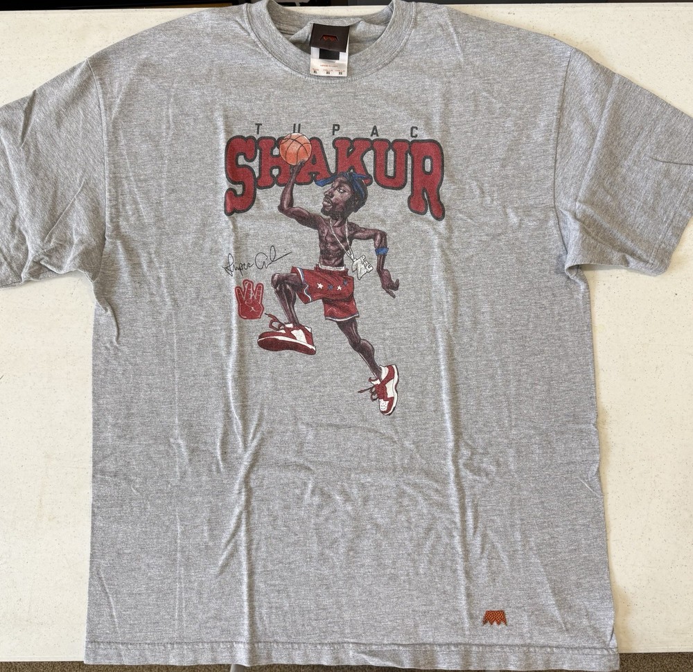 RARE Undrcrwn 2Pac Tupac T-Shirt – Size XL
