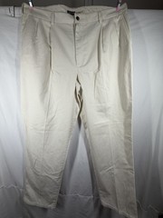 St. John’s Bay Men’s 40×34 Cream Chino Pants Relaxed Fit Pleated Front Cotton