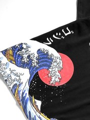 Niepce Men’s Crane and Waves Graphic Tee Japanese Streetwear T-Shirt