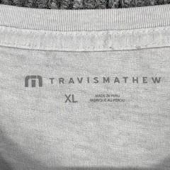 Travis Mathew Shirt Mens XL Extra Large Gray Short Sleeve Crew Casual Outdoor