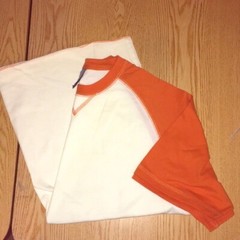 B30 New Men’s Cotton White/Burnt Orange Baseball Style Look T-Shirt size Large