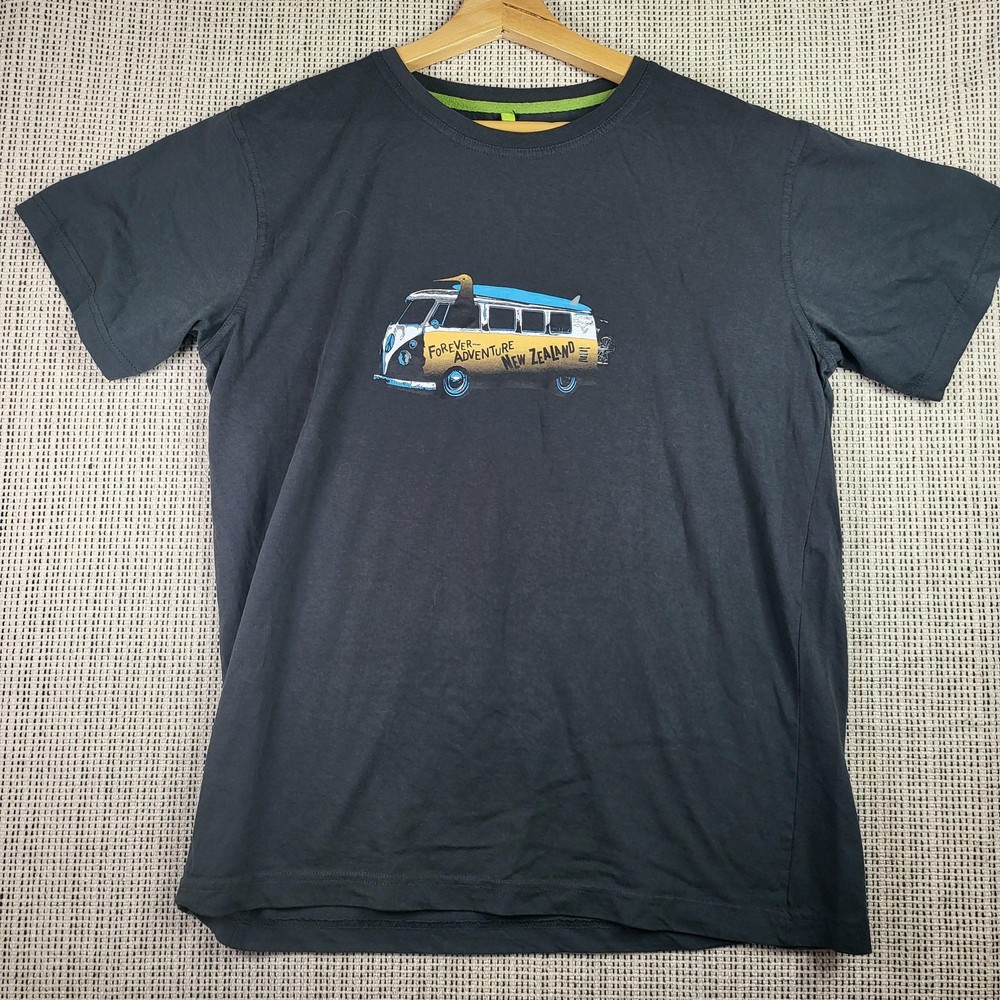 Wild Kiwi Shirt Mens Large Forever Adventure New Zealand Kiwi Bus Graphic Tee