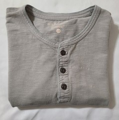 G H Bass & Co Textured Henley Shirt Mens Sz XL Gray Tee Summer Short Sleeve EUC