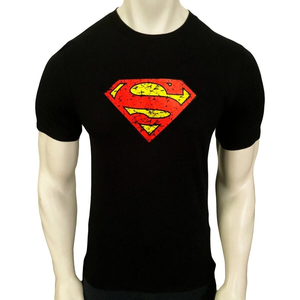 NWT SUPERMAN SHIELD SUPERHERO COMICS MEN’S SHORT SLEEVE GRAPHIC T-SHIRT