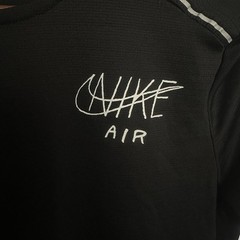 Nike Dri-FIT Running Shirt Mens M Black Reflective Swoosh Graphic