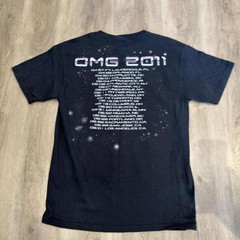 Usher tour shirt 2011 size medium