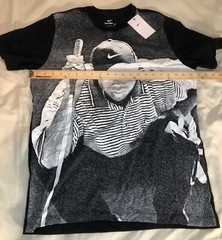 Nike Golf Tiger Woods Poster T-Shirt Black DQ8129-010 Men’s Size L