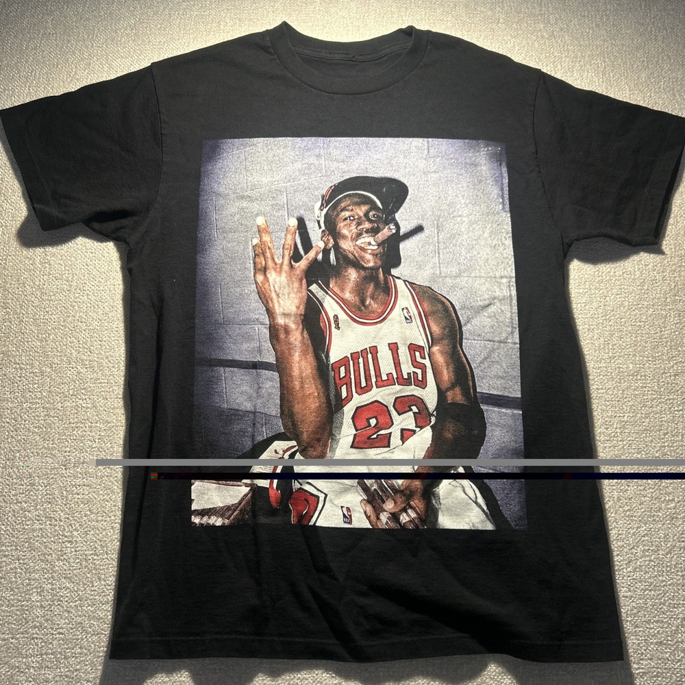 Michael Jordan Championship 4 Rings Black Graphic T Shirt • Size S/M