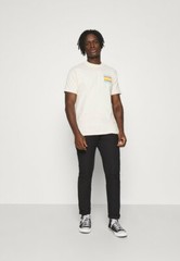 OBEY REVOLT VOTE REPEAT White Crewneck 100% Cotton American Graphic T-Shirt M