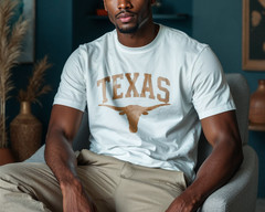 Texas Longhorn T-Shirt – Vintage Distressed Western Cowboy Tee A204