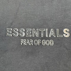 Fear of God Essentials Crewneck Knit T-Shirt Men’s Size XXL Black Plastic Logo