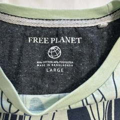 FREE PLANET Surf Board Graphic Tee Shirt Men Size L All Over Print Cotton Blend