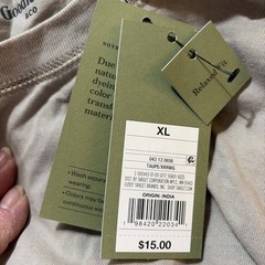 Goodfellow Set Of 2 T-shirts. 1 Taupe And 1 Black Size X-Large