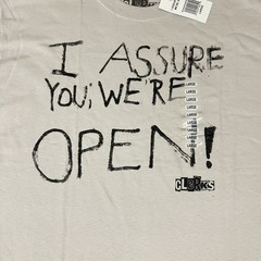 Clerks “I Assure You We’re Open” Men’s Kevin Smith Quick Stop Movie, Size Large