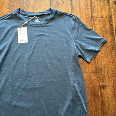 Quince Shirt Mens Medium Blue Stretch Tagless Crewneck Tee T-Shirt Recycled