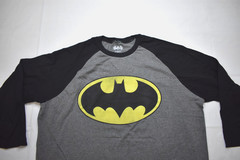 Batman 2-Tone Mens Heather Gray And Black 3/4 Sleeve Raglan Shirt NWT XL