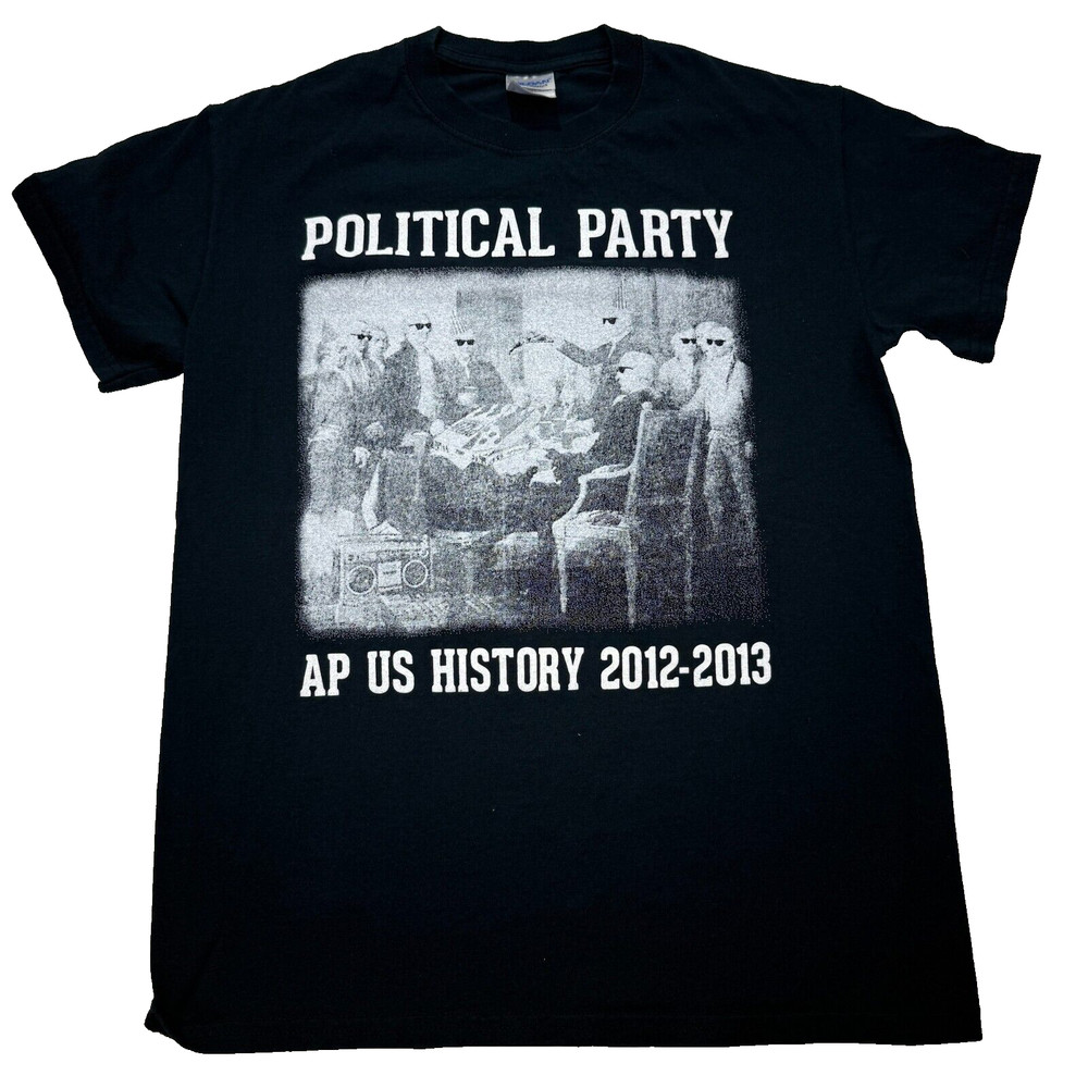 Gildan T-Shirt Men’s Small Black Political Party AP US History 2012 High School