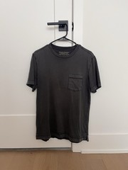 Banana Republic Men’s Authentic Tee 100% Supima Cotton T-Shirt Small – Lot of 2