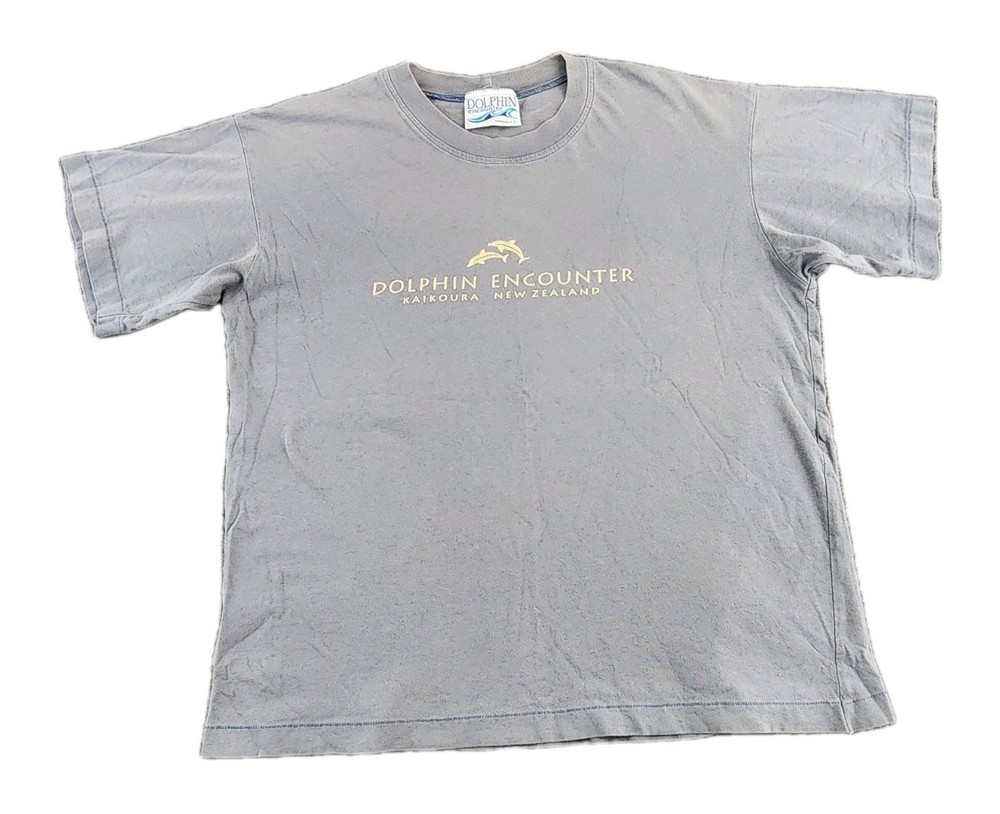 VINTAGE Dolphin Encounter Shirt Mens Medium Kaikoura New Zealand NZ Adult A47
