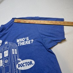 Doctor Who Tardis T-SHIRT Size L Funny Dr Who Knock Knock Joke Box #0098