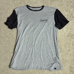 Quiksilver Mens T Shirt Crew Neck Modern Fit Medium Gray Raglan Sleeve
