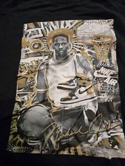 Nike Air Jordan 1 Gold Toe Shoe Sneakers T-Shirt Size Medium