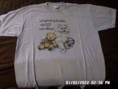 NEW T-Shirt: We Got Rid Of The Kids The Cat Was Allergic : Lots of sizes S-5XL
