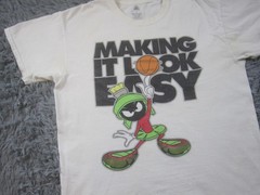 Marvin the Martian Shirt Mens Large White Looney Tunes Basketball Graphic Tee