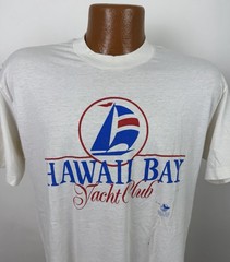 Vintage Hawaii Shirt Mens XL Tight Fit 80s T-shirt Hawaii Bay Yacht Club Sailing