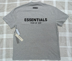 Fear of God Essentials Tee Dark Oatmeal Men’s M Oversized T-Shirt NWT FOG SS22