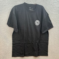Thunder Trucks Shirt Mens XL Black White Grenade Heart Skateboard Logo Chrystie