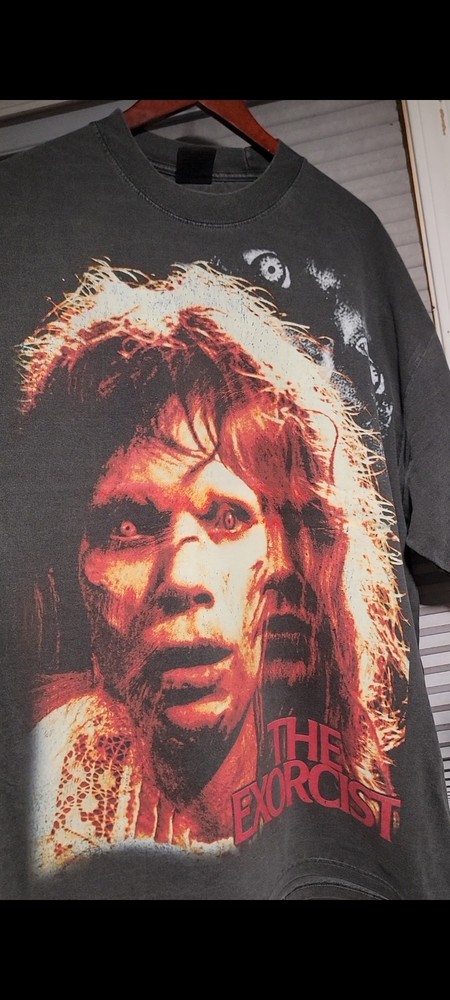 EXORCIST ON A SHAKA HEAVYWEIGHT T “OVERSIZED FIT