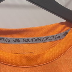 The North Face Men’s Short Sleeve T-Shirt Size Large, Orange, Outdoor Hiking
