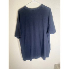 Levi’s men’s XXL blue T-shirt w/design-used good condition