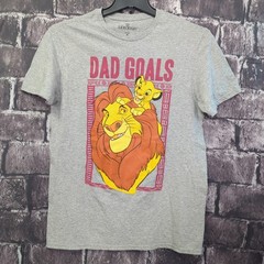 The Lion King Simba And Mufasa Dad Goals Disney Size Medium T-Shirt EUC!