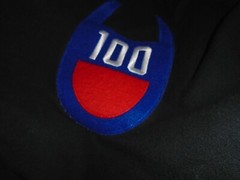CHAMPION 100 MENS BLACK HEAVY WEIGHT TSHIRT SIZE LARGE IN GOOD CONDITION