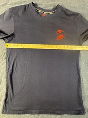 The Nike Tee World Tour T Shirt Navy Blue Red Crewneck Sz Large