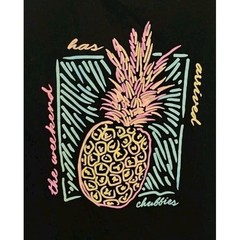 Chubbies The Weekend Has Arrived Pocket T- Shirt Size Medium Graphic Beach