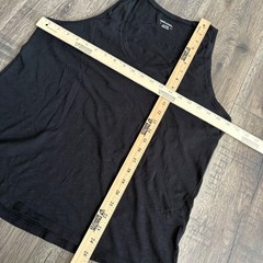 UNTUCKit Tank Top Mens XL Black Good 100% Cotton Scoop Neck Sleeveless Tee