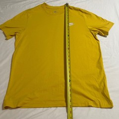 Nike Mens Short Sleeve Embroidered Swoosh Logo Tee Yellow Large AR4997-709