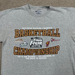 Champion T Shirt Mens Size M Gray Final Four NCAA Logo Adults Baskeball 2012