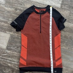 Small Under Amour 1366503 002 Men’s IntelliKnit 1/4 Zip Shirt black orange $85
