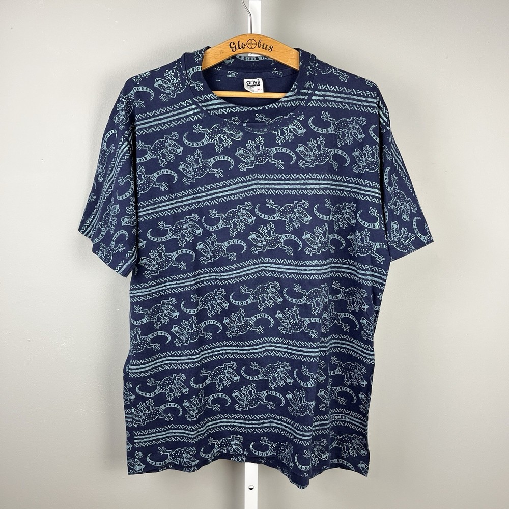 VTG Anvil Allover Gecko Print T-Shirt Size XL Navy Blue Turquoise Crewneck USA
