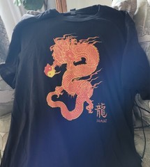 Black T Shirt With Red Dragon Design. 44″ Chest NEW. Maui (Hawaii) Under Dragon
