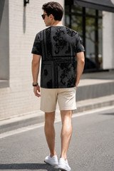 GUESS Men’s Size M Black Paisley Flocked T-Shirt Velvet Short Sleeve NWT