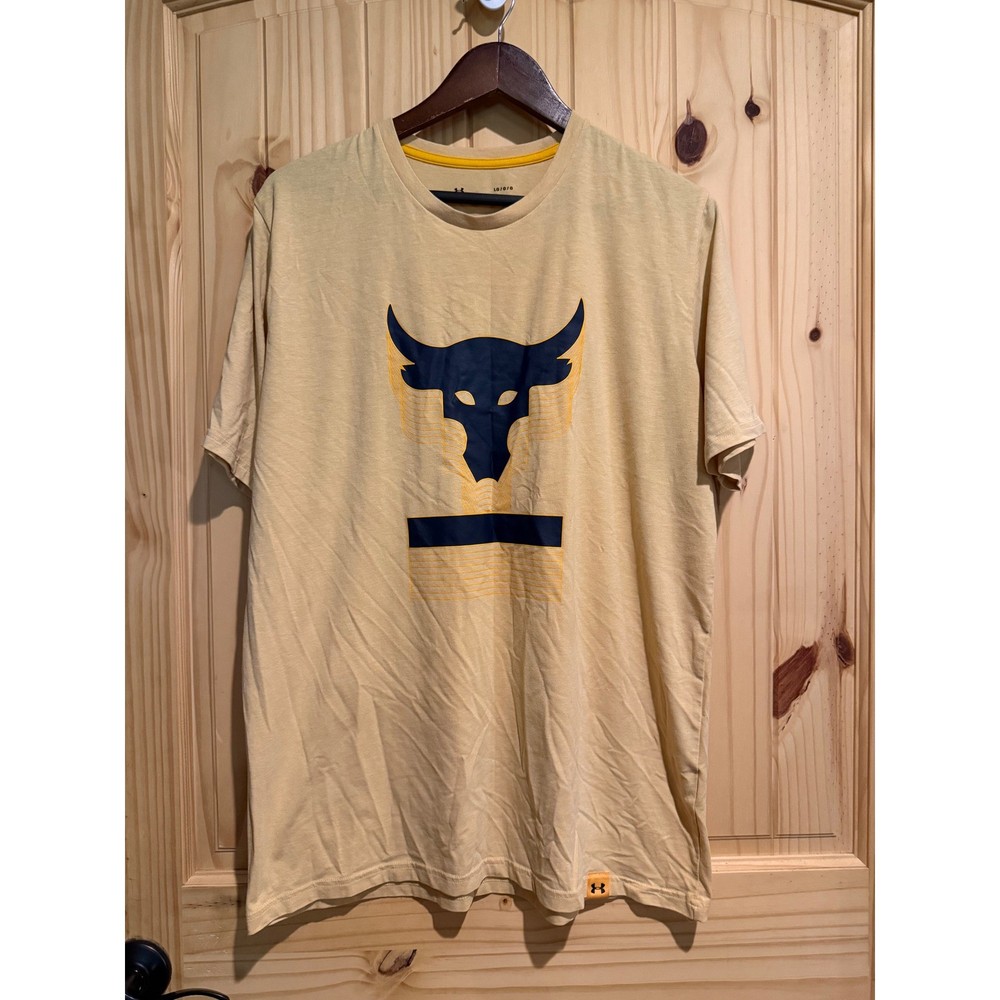 Under Armour Project Rock Brahma Bull T-Shirt Mens L Yellow HeatGear Loose Fit